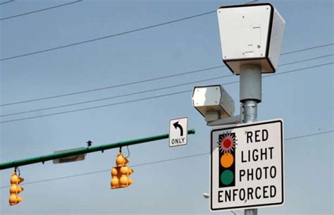 They are synchronized with the traffic signals, and the <b>camera</b> catches the drivers that fail to stop. . Red light camera near me
